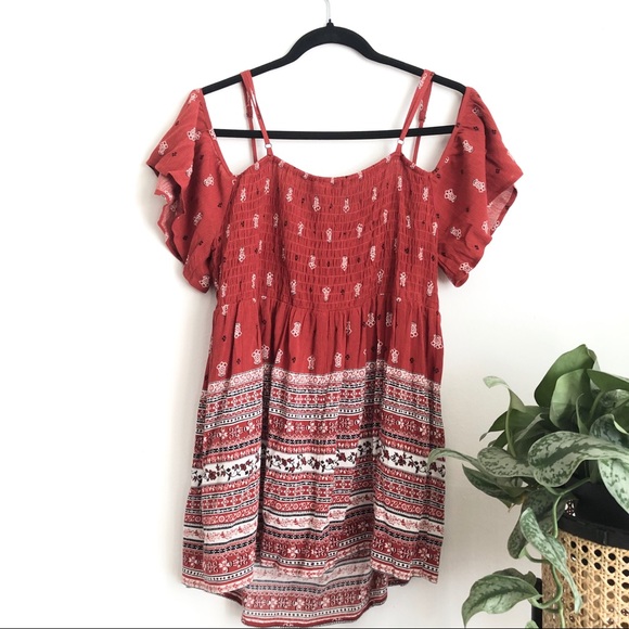 FOREVER 21 Off Shoulder Top - Picture 2 of 6